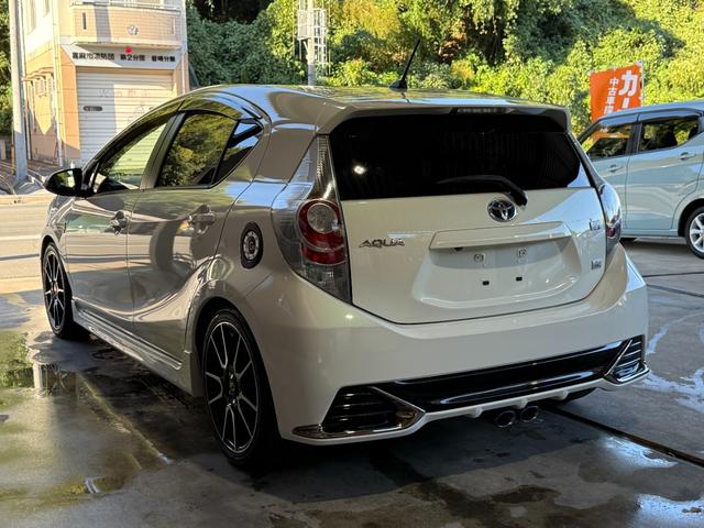 アクア G G’s GANADORセンター出しマフラーPASION/純正SDナビ/フルセグTV/BLUETOOTH/バックカメラ/ETC/禁煙車/全国対応/コーティング施工(12枚目)