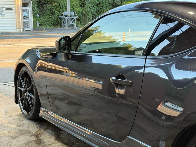 ８６ ＧＴ　新品ＯＲＣメタルクラッチ／ＢＬＩＴＺ新品ＺＺＲ車高調／ＢＲＩＤＥジーグ３タイプＲ／モデリスタエアロ／Ｃ－ＷＥＳＴエアロ／ＧＲ８６純正ホイール／社外エキマニ／ＳＡＣＬＡＭマフラー／トラストオイルクーラー（14枚目）