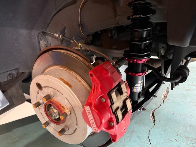 ８６ ＧＴ　新品ＯＲＣメタルクラッチ／ＢＬＩＴＺ新品ＺＺＲ車高調／ＢＲＩＤＥジーグ３タイプＲ／モデリスタエアロ／Ｃ－ＷＥＳＴエアロ／ＧＲ８６純正ホイール／社外エキマニ／ＳＡＣＬＡＭマフラー／トラストオイルクーラー（17枚目）