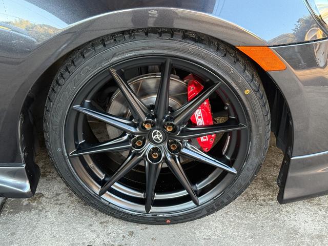 ８６ ＧＴ　新品ＯＲＣメタルクラッチ／ＢＬＩＴＺ新品ＺＺＲ車高調／ＢＲＩＤＥジーグ３タイプＲ／モデリスタエアロ／Ｃ－ＷＥＳＴエアロ／ＧＲ８６純正ホイール／社外エキマニ／ＳＡＣＬＡＭマフラー／トラストオイルクーラー（37枚目）