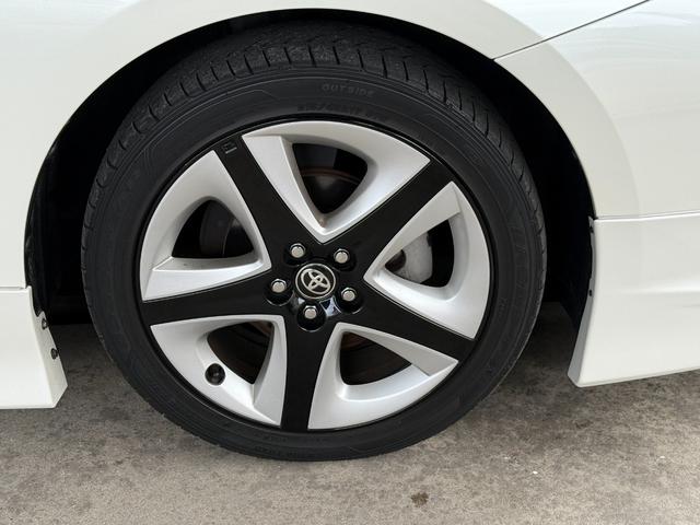 プリウス Sツーリングセレクション モデリスタフルエアロ/ALPINE9インチナビ/BLUETOOTH/バックカメラ/ETC/レザーシート/シートヒーター/社外プリウス専用ハンドル/禁煙車/全国対応/コーティング施工(18枚目)