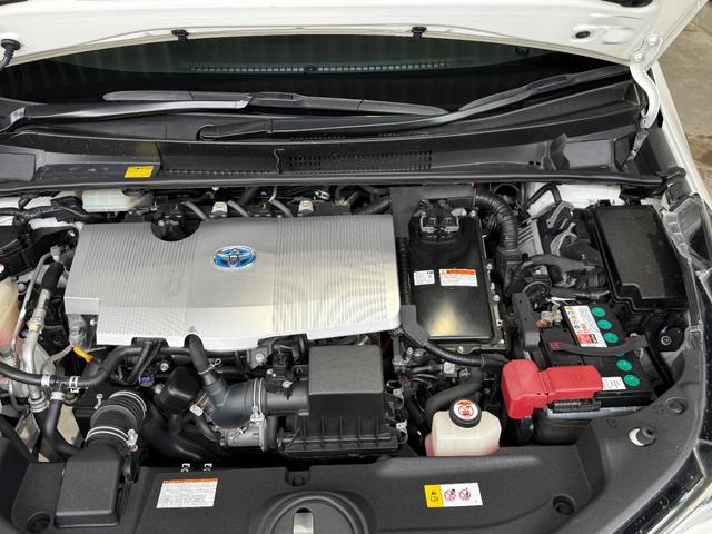 プリウス Sツーリングセレクション モデリスタフルエアロ/ALPINE9インチナビ/BLUETOOTH/バックカメラ/ETC/レザーシート/シートヒーター/社外プリウス専用ハンドル/禁煙車/全国対応/コーティング施工(50枚目)
