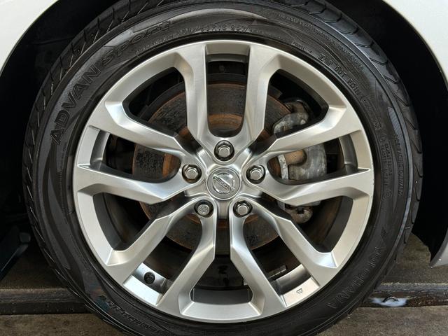 �J�[���[���ł��劽�}�I�e�탍�[���i�����O�~�ł��A�Œ��łW�S�񕥂��j�A����舵�������Ă���܂��B�R�������������ł��A�R���̗D�����J�[���[������^��舵�����I���O�R�������ł����C�y�ɁI