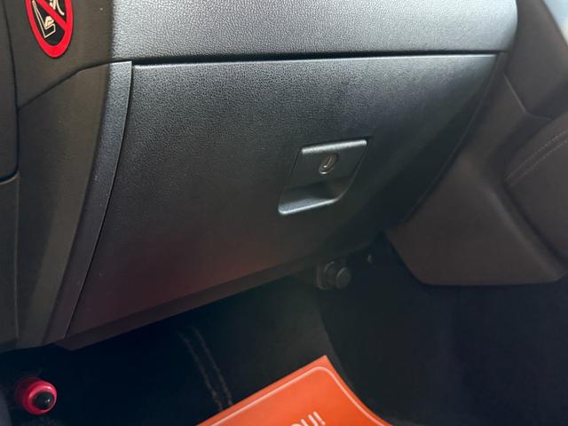 �J�[���[���ł��劽�}�I�e�탍�[���i�����O�~�ł��A�Œ��łW�S�񕥂��j�A����舵�������Ă���܂��B�R�������������ł��A�R���̗D�����J�[���[������^��舵�����I���O�R�������ł����C�y�ɁI