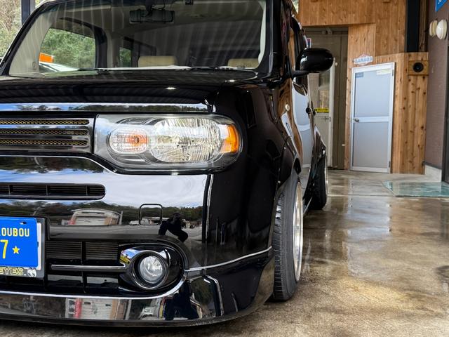 キューブ 15X USヘッドライト/フルエアロ/WORK深リム15インチGOOCARSHEMI/BLITZ車高調/MOONEYESステアリング・シフト・マット/ナビ/TV/Bカメラ/社外グリル・マフラー/禁煙車/幅公認(6枚目)