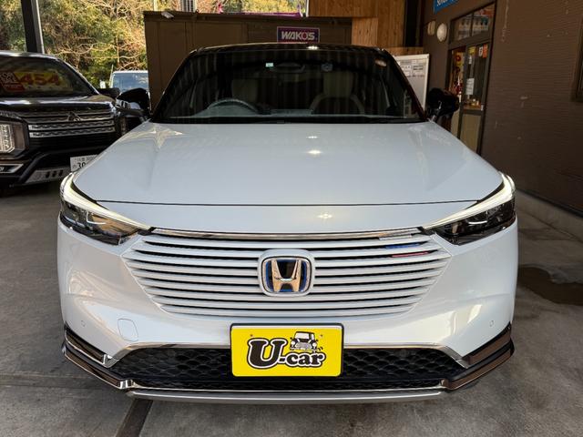 ヴェゼル ｅ：ＨＥＶ　ＰＬａＹ　ムーンルーフ／スマホ連携オーディオ／ＴＶ／ナビ／ＢＴ／バックカメラ／ＥＴＣ２０／スマホ置き充電／ステアリング・シートヒーター／電動バックドア／コムテックドライブレコーダー前後／禁煙車／コーティング施工（3枚目）