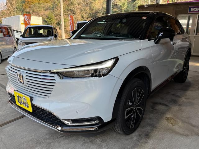 ヴェゼル ｅ：ＨＥＶ　ＰＬａＹ　ムーンルーフ／スマホ連携オーディオ／ＴＶ／ナビ／ＢＴ／バックカメラ／ＥＴＣ２０／スマホ置き充電／ステアリング・シートヒーター／電動バックドア／コムテックドライブレコーダー前後／禁煙車／コーティング施工（4枚目）