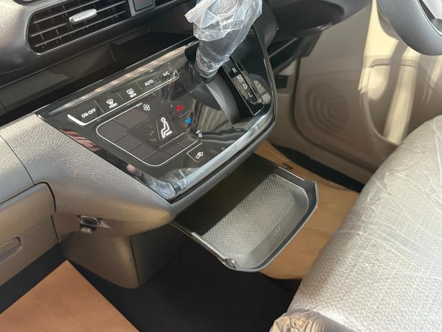 デイズ X 登録済未使用車/走行距離6km/保証継承有/パールホワイトブラウンツートンカラー/サポカー/アラウンドビューモニター装着/純正アルミホイール/新品バイザーマット取付/コーティング施工(35枚目)