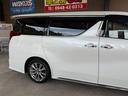 ２．５Ｓ　タイプゴールドＩＩＩ　ツインムーンルーフ／純正ナビ／ＣＯ／ＤＶＤ／ＴＶ／ＢＬＵＥＴＯＯＴＨ／バックカメラ／デジタルインナーミラー／ＥＴＣ／ドライブレコーダー／電動バックドア／両側電動スライドドア／全国対応／コーティング施工（18枚目）