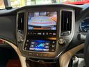 ロイヤルサルーン　純正ナビ／フルセグＴＶ／ＢＬＵＥＴＯＯＴＨ／ＥＴＣ／バックカメラ／全席電動シート／運転席シートヒーター／新品社外ステアリング／禁煙車／全国対応／コーティング施工（50枚目）