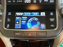 ロイヤルサルーン　純正ナビ／フルセグＴＶ／ＢＬＵＥＴＯＯＴＨ／ＥＴＣ／バックカメラ／全席電動シート／運転席シートヒーター／新品社外ステアリング／禁煙車／全国対応／コーティング施工（55枚目）