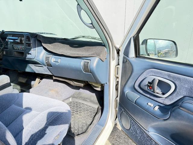 シボレーＣ－１５００ ベースグレード　シングルショート　２オーナー車　ＴＢＩ（25枚目）