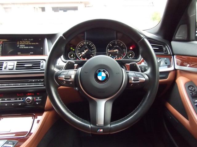 ５シリーズ ５２３ｄマエストロ　９９台限定・ワンオーナー・レザーシート・ＬＥＤヘッドライト・ｈａｒｍａｎ／ｋａｒｄｏｎサラウンド・マルチディスプレイメーター・オートトランク・ソフトクローズドア・ＡＣＣ（6枚目）