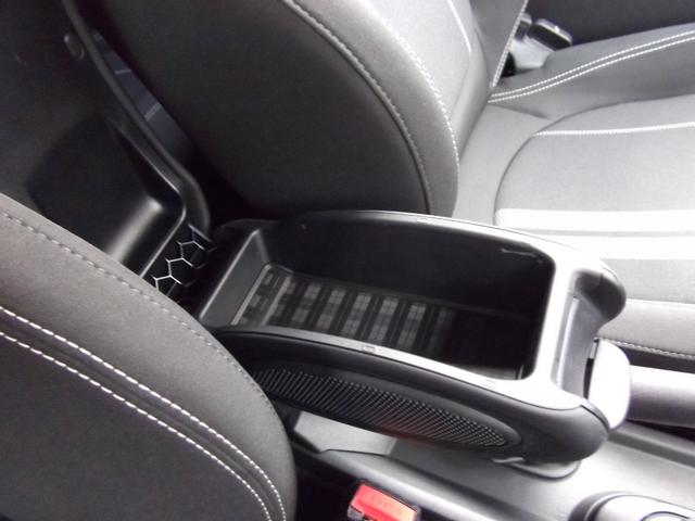 ＭＩＮＩ クーパーＳ　ワンオーナー・記録簿・ナビ・ブルートゥース・ＬＥＤ・ＥＴＣ・禁煙車（12枚目）