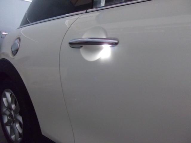 ＭＩＮＩ クーパーＳ　ワンオーナー・記録簿・ナビ・ブルートゥース・ＬＥＤ・ＥＴＣ・禁煙車（17枚目）