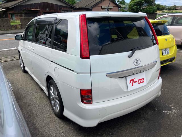 アイシス プラタナ　ＥＴＣ　バックカメラ　ナビ　ＴＶ　両側スライド・片側電動　オートライト　ＨＩＤ　スマートキー　電動格納ミラー　３列シート　フルフラット　ＣＶＴ　アルミホイール　ＣＤ　ＤＶＤ再生（16枚目）
