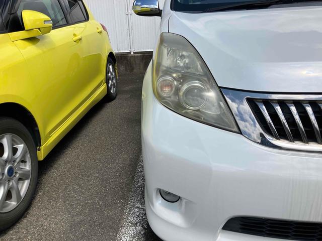 アイシス プラタナ　ＥＴＣ　バックカメラ　ナビ　ＴＶ　両側スライド・片側電動　オートライト　ＨＩＤ　スマートキー　電動格納ミラー　３列シート　フルフラット　ＣＶＴ　アルミホイール　ＣＤ　ＤＶＤ再生（26枚目）