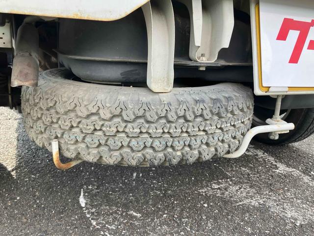 キャリイトラック 　４ＷＤ　ダンプ　ＭＴ　ナビ　ＴＶ　アルミホイール　エアコン　運転席エアバッグ　ＣＤ　ＤＶＤ再生　ＵＳＢ（14枚目）