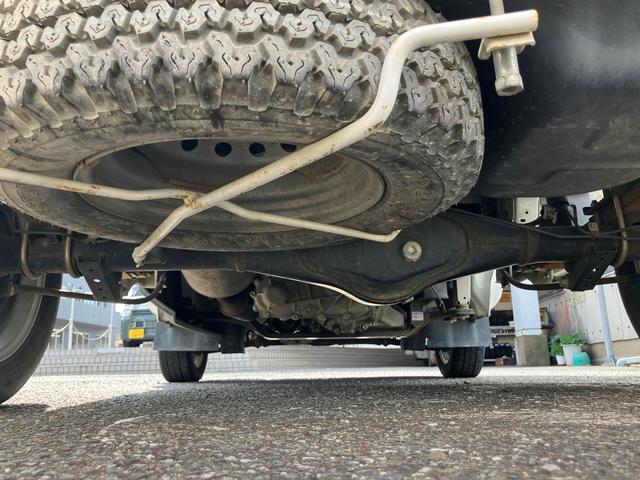 キャリイトラック 　４ＷＤ　ダンプ　ＭＴ　ナビ　ＴＶ　アルミホイール　エアコン　運転席エアバッグ　ＣＤ　ＤＶＤ再生　ＵＳＢ（15枚目）