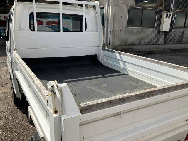 キャリイトラック 　４ＷＤ　ダンプ　ＭＴ　ナビ　ＴＶ　アルミホイール　エアコン　運転席エアバッグ　ＣＤ　ＤＶＤ再生　ＵＳＢ（16枚目）