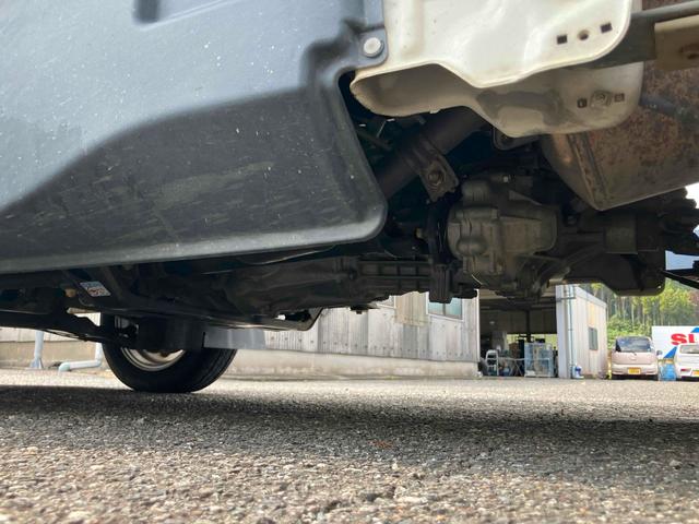 キャリイトラック 　４ＷＤ　ダンプ　ＭＴ　ナビ　ＴＶ　アルミホイール　エアコン　運転席エアバッグ　ＣＤ　ＤＶＤ再生　ＵＳＢ（18枚目）
