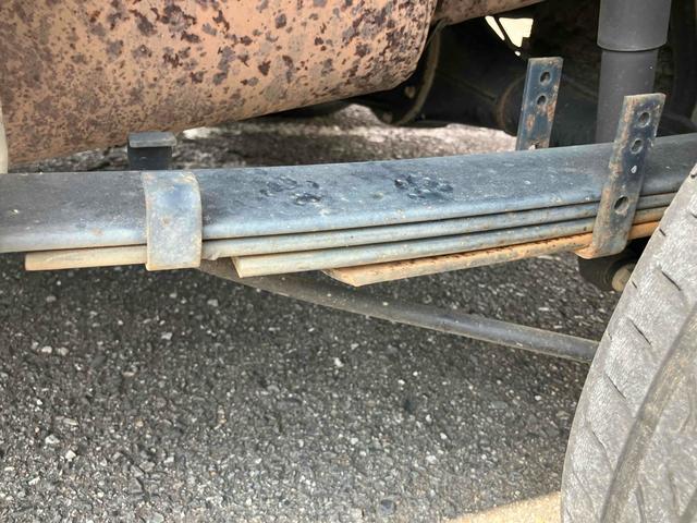 キャリイトラック 　４ＷＤ　ダンプ　ＭＴ　ナビ　ＴＶ　アルミホイール　エアコン　運転席エアバッグ　ＣＤ　ＤＶＤ再生　ＵＳＢ（19枚目）