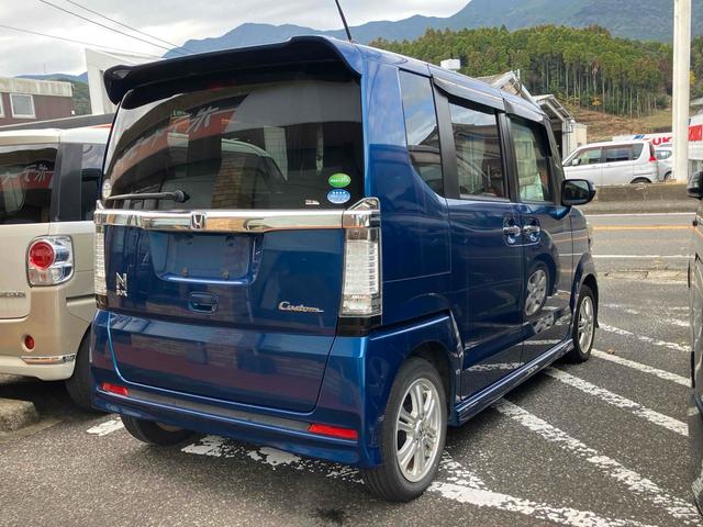 Ｎ－ＢＯＸカスタム Ｇ・Ｌパッケージ　バックカメラ　両側スライド・片側電動　ナビ　ＴＶ　オートライト　ＨＩＤ　スマートキー　アイドリングストップ　電動格納ミラー　ベンチシート　ＣＶＴ　盗難防止システム　ＡＢＳ　ＥＳＣ　ＣＤ　ＤＶＤ再生（16枚目）