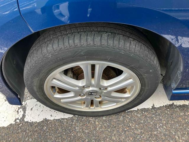 Ｎ－ＢＯＸカスタム Ｇ・Ｌパッケージ　バックカメラ　両側スライド・片側電動　ナビ　ＴＶ　オートライト　ＨＩＤ　スマートキー　アイドリングストップ　電動格納ミラー　ベンチシート　ＣＶＴ　盗難防止システム　ＡＢＳ　ＥＳＣ　ＣＤ　ＤＶＤ再生（28枚目）