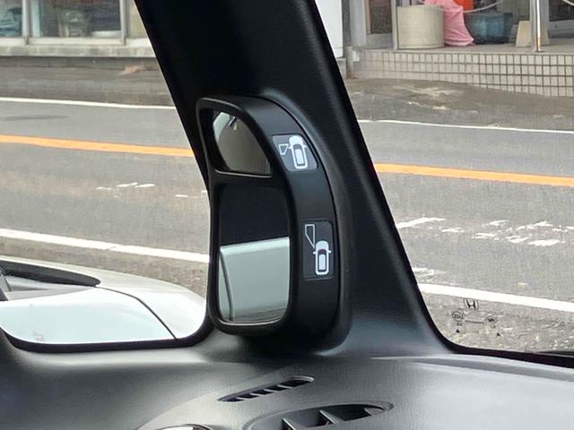 Ｎ－ＢＯＸカスタム Ｇ・Ｌパッケージ　バックカメラ　両側スライド・片側電動　ナビ　ＴＶ　オートライト　ＨＩＤ　スマートキー　アイドリングストップ　電動格納ミラー　ベンチシート　ＣＶＴ　盗難防止システム　ＡＢＳ　ＥＳＣ　ＣＤ　ＤＶＤ再生（59枚目）