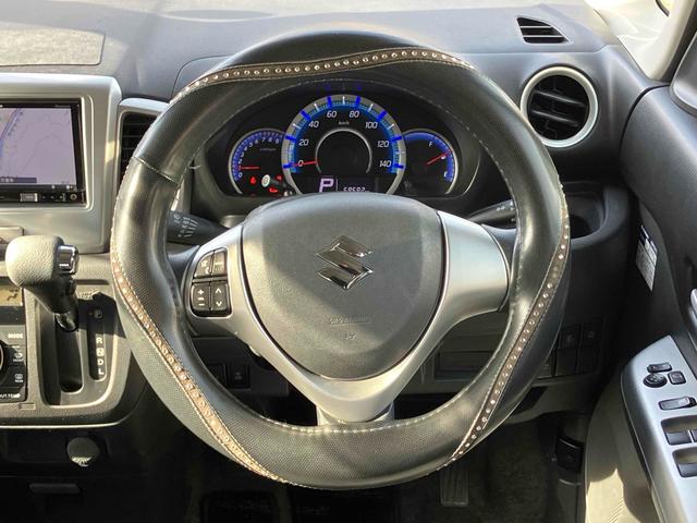 スペーシア Ｇ　両側電動スライドドア　ナビ　ＴＶ　衝突被害軽減システム　オートライト　スマートキー　アイドリングストップ　電動格納ミラー　シートヒーター　ＣＶＴ　盗難防止システム　ＡＢＳ　ＥＳＣ　ＣＤ（3枚目）