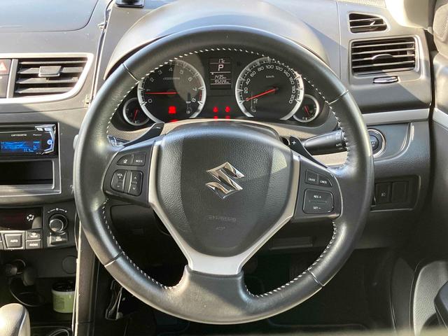 スイフト ＸＧ　オートクルーズコントロール　アルミホイール　オートライト　スマートキー　電動格納ミラー　ＣＶＴ　盗難防止システム　衝突安全ボディ　ＡＢＳ　ＣＤ　ミュージックプレイヤー接続可　エアコン（3枚目）