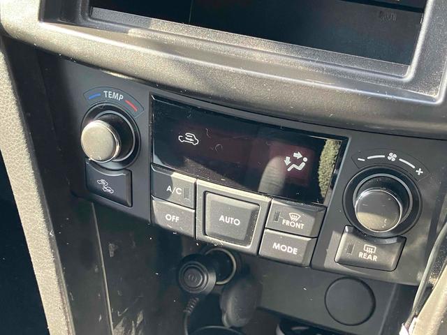 スイフト ＸＧ　オートクルーズコントロール　アルミホイール　オートライト　スマートキー　電動格納ミラー　ＣＶＴ　盗難防止システム　衝突安全ボディ　ＡＢＳ　ＣＤ　ミュージックプレイヤー接続可　エアコン（5枚目）