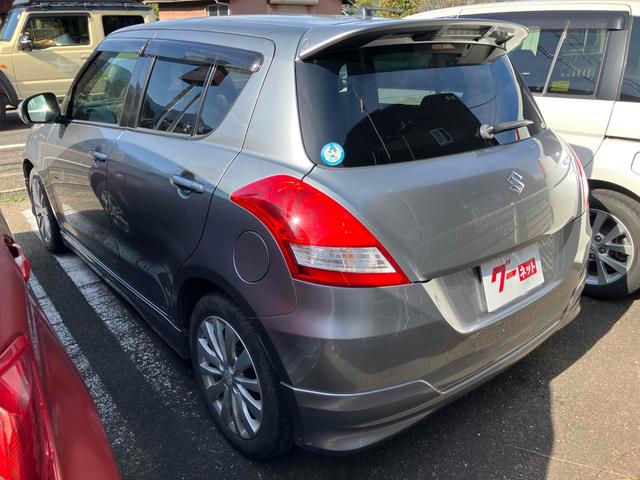 スイフト ＸＧ　オートクルーズコントロール　アルミホイール　オートライト　スマートキー　電動格納ミラー　ＣＶＴ　盗難防止システム　衝突安全ボディ　ＡＢＳ　ＣＤ　ミュージックプレイヤー接続可　エアコン（14枚目）