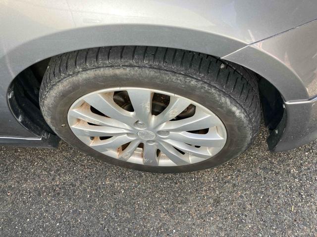 スイフト ＸＧ　オートクルーズコントロール　アルミホイール　オートライト　スマートキー　電動格納ミラー　ＣＶＴ　盗難防止システム　衝突安全ボディ　ＡＢＳ　ＣＤ　ミュージックプレイヤー接続可　エアコン（22枚目）