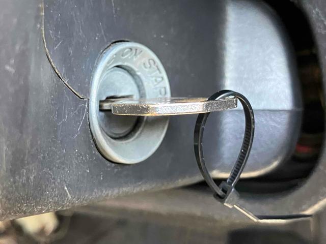 ジムニー ランドベンチャー　４ＷＤ　ＥＴＣ　ＭＴ　ＭＤ　エアコン（8枚目）