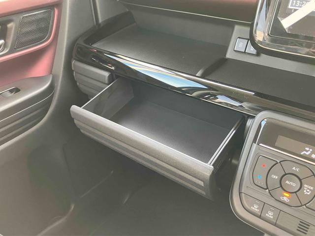 スペーシアカスタム ハイブリッドＸＳターボ　全周囲カメラ　両側電動スライドドア　ナビ　ＴＶ　クリアランスソナー　オートクルーズコントロール　レーンアシスト　衝突被害軽減システム　オートライト　ＬＥＤヘッドランプ　スマートキー（35枚目）