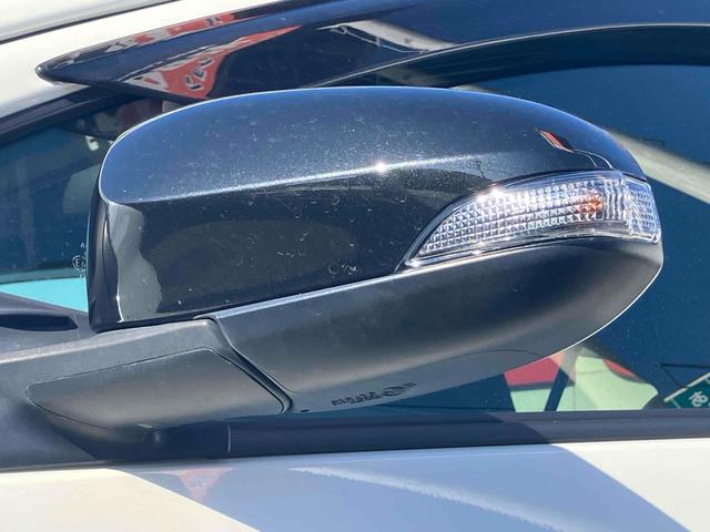 アクア Ｇ　ＧＲスポーツ　ＥＴＣ　バックカメラ　ナビ　ＴＶ　オートクルーズコントロール　レーンアシスト　衝突被害軽減システム　アルミホイール　オートマチックハイビーム　オートライト　ＬＥＤヘッドランプ　スマートキー（30枚目）