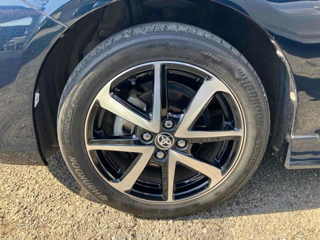 カローラフィールダー ハイブリッドＧ　ダブルバイビー　ＥＴＣ　バックカメラ　ナビ　ＴＶ　オートクルーズコントロール　レーンアシスト　衝突被害軽減システム　アルミホイール　オートマチックハイビーム　オートライト　ＬＥＤヘッドランプ　スマートキー（20枚目）