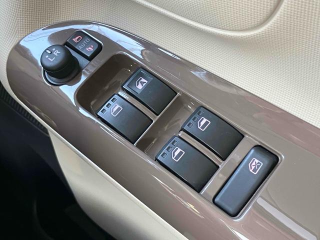 ムーヴキャンバス Xリミテッドメイクアップ SAIII ETC バックカメラ 両側電動スライドドア ナビ TV 衝突被害軽減システム オートマチックハイビーム オートライト スマートキー アイドリングストップ 電動格納ミラー ベンチシート CVT(11枚目)