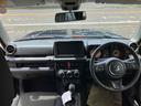 車を運転する際には運転席の存在は欠かせません。なのでしっかりとチェックしたいポイントですね。