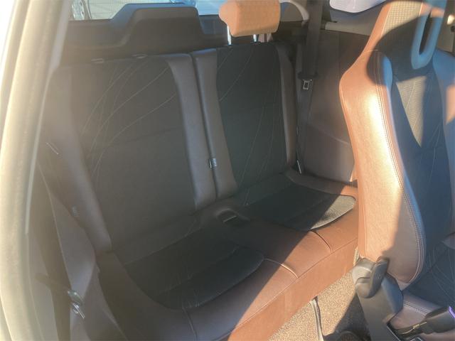 ｉＱ １００Ｇ　レザーパッケージ　ナビ　ＴＶ　アルミホイール　スマートキー　電動格納ミラー　ＣＶＴ　盗難防止システム　衝突安全ボディ　ＡＢＳ　ＥＳＣ　ＣＤ　ＤＶＤ再生　ミュージックプレイヤー接続可　エアコン　パワーステアリング（42枚目）