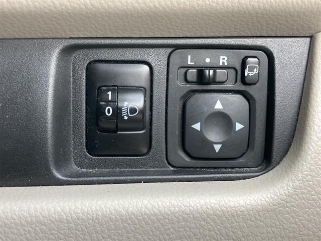 デイズ Ｘ　ＥＴＣ　全周囲カメラ　ナビ　スマートキー　アイドリングストップ　電動格納ミラー　ベンチシート　ＣＶＴ　盗難防止システム　ＡＢＳ　ＣＤ　ＵＳＢ　ミュージックプレイヤー接続可　衝突安全ボディ　エアコン（9枚目）