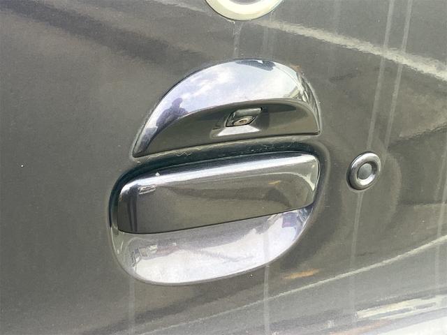 デイズ Ｘ　ＥＴＣ　全周囲カメラ　ナビ　スマートキー　アイドリングストップ　電動格納ミラー　ベンチシート　ＣＶＴ　盗難防止システム　ＡＢＳ　ＣＤ　ＵＳＢ　ミュージックプレイヤー接続可　衝突安全ボディ　エアコン（25枚目）