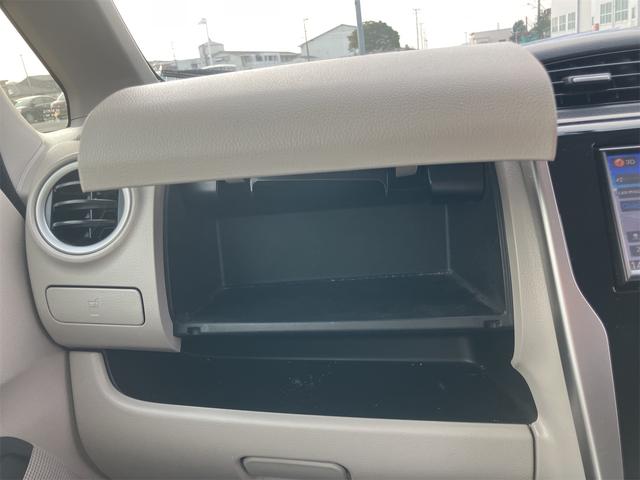 デイズ Ｘ　ＥＴＣ　全周囲カメラ　ナビ　スマートキー　アイドリングストップ　電動格納ミラー　ベンチシート　ＣＶＴ　盗難防止システム　ＡＢＳ　ＣＤ　ＵＳＢ　ミュージックプレイヤー接続可　衝突安全ボディ　エアコン（39枚目）