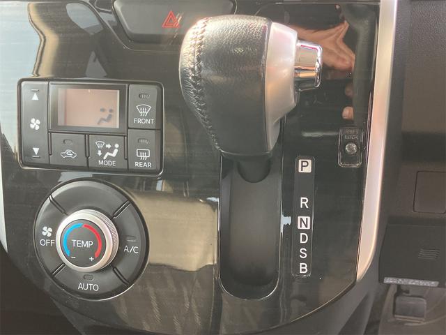 タント カスタムRS トップエディションSAII ETC バックカメラ 両側電動スライドドア ナビ TV 衝突被害軽減システム オートライト LEDヘッドランプ スマートキー アイドリングストップ 電動格納ミラー ベンチシート CVT(6枚目)