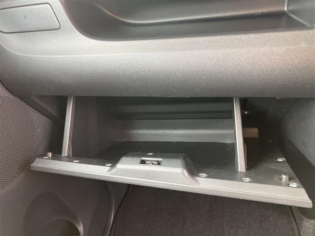 タント カスタムRS トップエディションSAII ETC バックカメラ 両側電動スライドドア ナビ TV 衝突被害軽減システム オートライト LEDヘッドランプ スマートキー アイドリングストップ 電動格納ミラー ベンチシート CVT(38枚目)