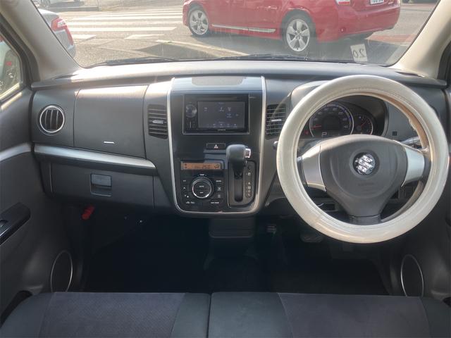 ワゴンR リミテッドII クリアランスソナー オートライト HID スマートキー 電動格納ミラー シートヒーター ベンチシート CVT 盗難防止システム ABS CD DVD再生 USB ミュージックプレイヤー接続可(2枚目)