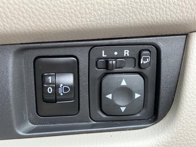 デイズ Ｊ　車検２年付　キーレスエントリー　ＣＤデッキ　ベンチシート　電動格納ドアミラー　ＡＢＳ　運転席助手席エアバック（7枚目）