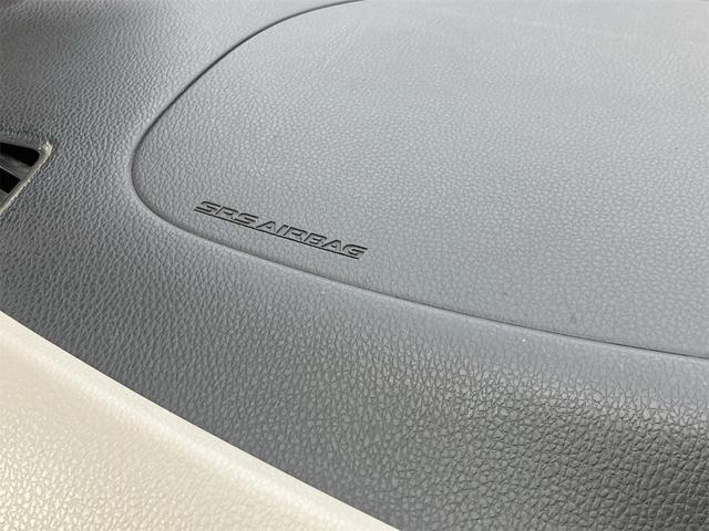 デイズ Ｊ　車検２年付　キーレスエントリー　ＣＤデッキ　ベンチシート　電動格納ドアミラー　ＡＢＳ　運転席助手席エアバック（10枚目）