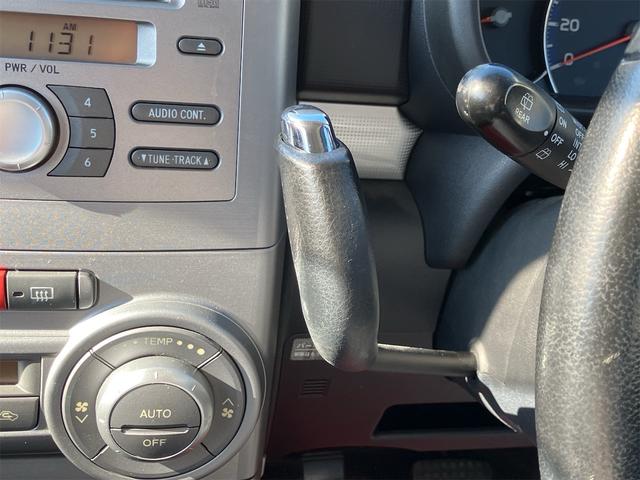 ムーヴコンテ カスタム RS ターボ車 HIDヘッドライト 15インチAW 純正エアロ スマートキー オートエアコン 電動格納ドアミラー ベンチシート CDデッキ(6枚目)